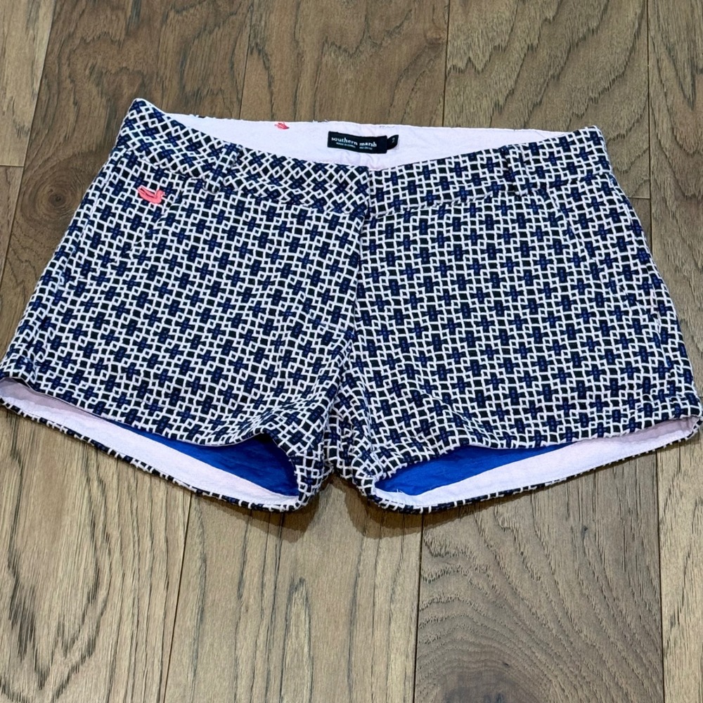 Southern Marsh Womens Navy Blue Geometric Jacquard Shorts Size 2 Preppy Pink